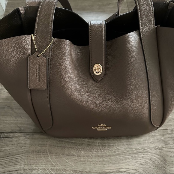 Coach Hadley Turnlock Leather Tote Bag - Picture 3 of 7